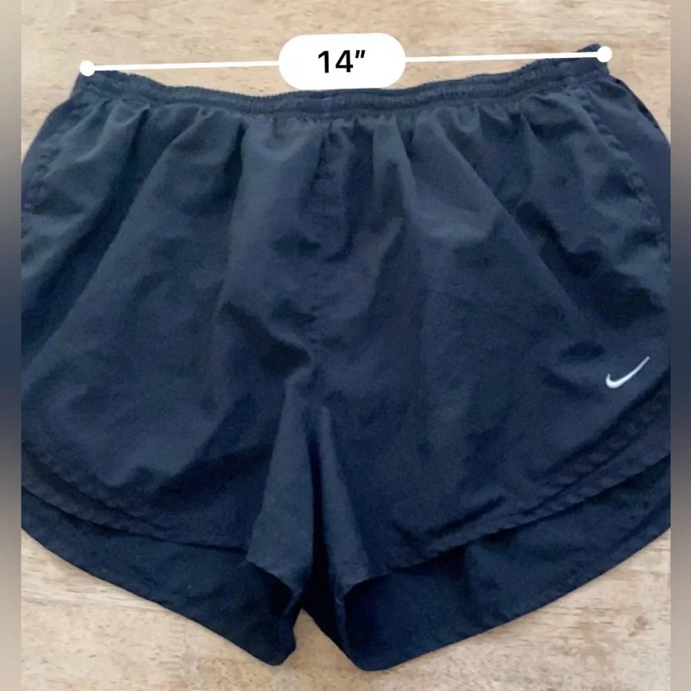 Nike Dri Fit Tempo Women’s Sz XL Black‎ Athletic Shorts